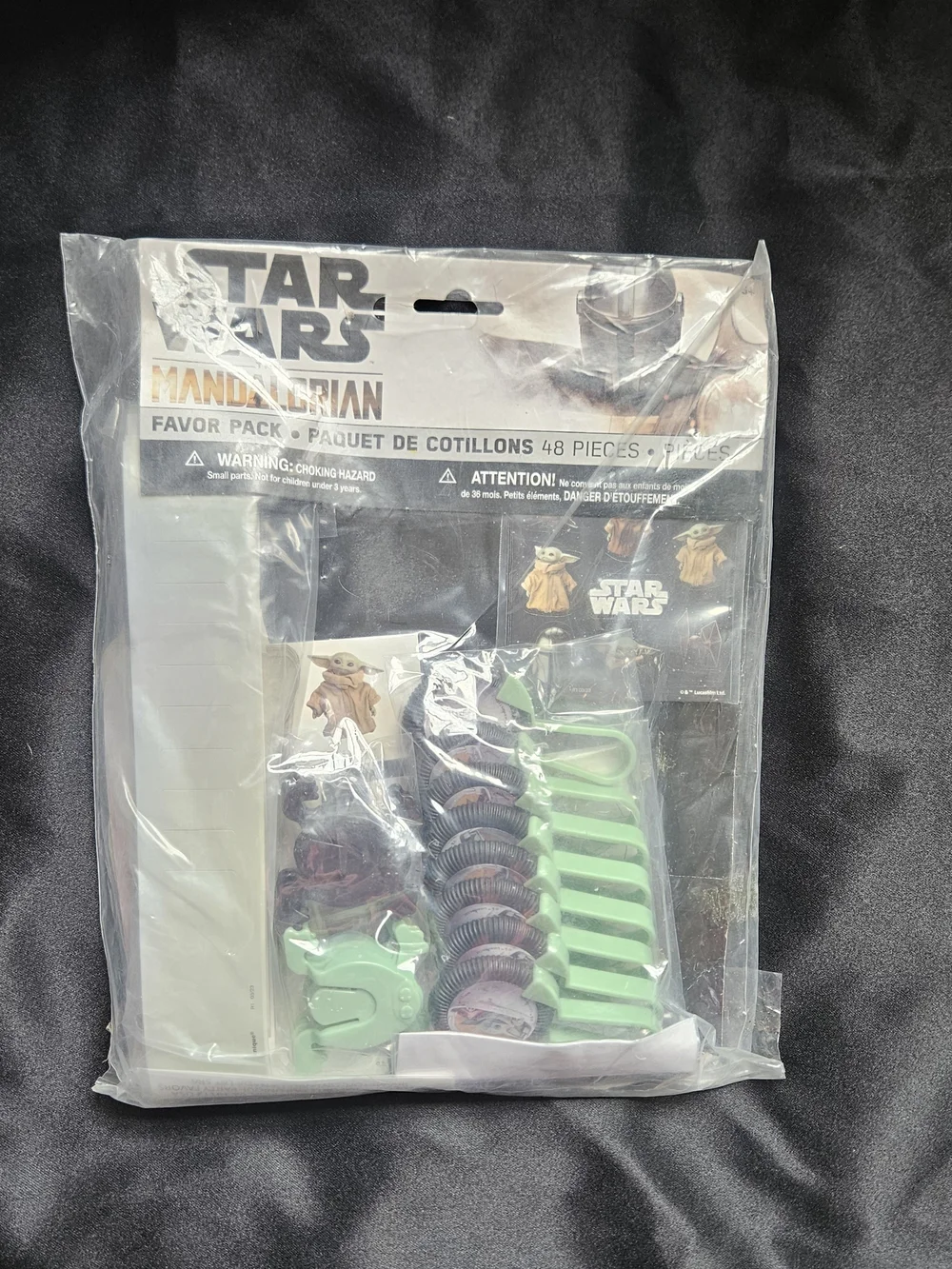 Star Wars The Mandalorian Grogu Kids Party Accessories Kit - Green